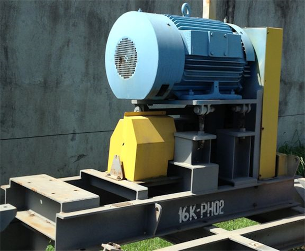 Southern Cross Centrifugal Pump, 100 X 65 - 250 With 75 Kw Motor - Missing The Pump Assembly)